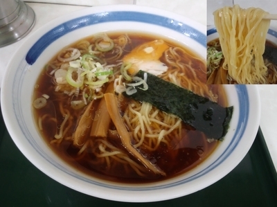 「醤油ラーメン430円」@らーめん直久 川崎店の写真