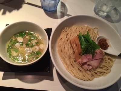 「蛤の塩細つけそば980円、醤油そば800円」@SOBAHOUSE金色不如帰の写真