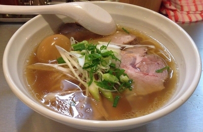 「味玉入り貝出汁ラーメン＋チーズご飯(730円＋150円)」@貝出汁しっぽりラーメン 純子の写真