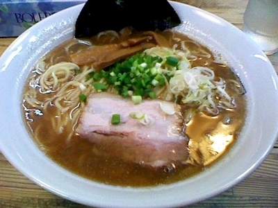 「煮干しそば(730円）+大盛(100円）」@こく味ラーメン かしわ屋の写真