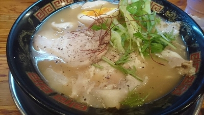 「17周年限定豚骨+鶏　1,000円」@無鉄砲 本店の写真