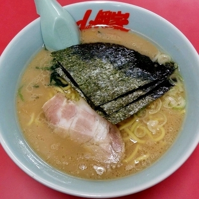 「醤油ラーメン」@ラーメン山岡家 狸小路4丁目店の写真