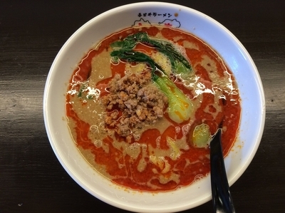 「とんこつ坦々麺」@楽喜 ど真ん中店の写真