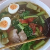 ブノンベンラーメン（７５０円）