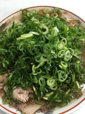 「特製ラーメン　ネギましまし　８５０円」@本家第一旭 たかばし本店の写真