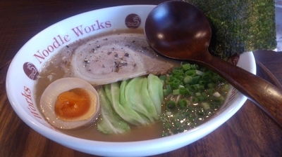 「ラーメン(ハリガネ)」@Noodle Works -BALI-の写真