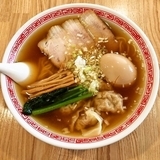 雲呑そば（醤油）＋味玉