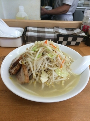 「鶏ぶた塩タンメン」@富白 御徒町本店の写真