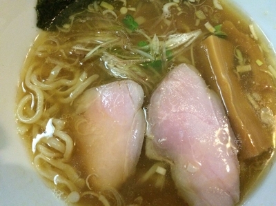 「魚介しょうゆラーメン 800円」@ラーメン スイケン suikenの写真