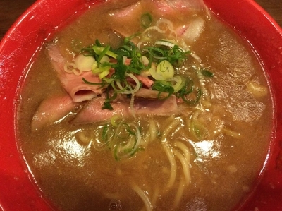 「まりおとんこつ正油 864円」@まりお流らーめんの写真