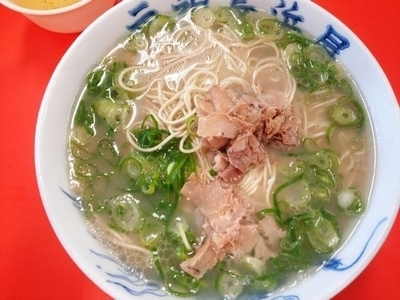 「ラーメン」@元祖 長浜屋の写真