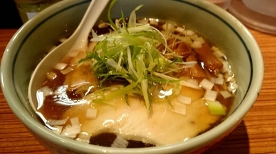 「醤油らぁ麺」@中華そば こがね屋の写真