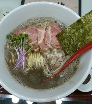 「煮干らーめん【ヤバニボ】」@めんや天夢の写真