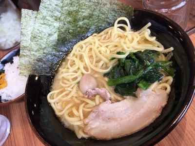 「らーめん」@横浜家系ラーメン 品川家 三田店の写真