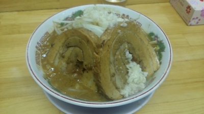 「味噌豚入りラーメン980円」@ラーメン 龍郎の写真