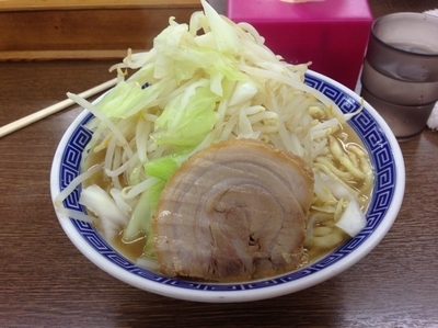 「正油ラーメン 野菜増し」@らーめん 旭郎山の写真
