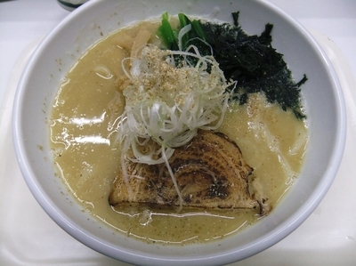 「しおらーめん（780円）」@塩ラーメン・つけめんのお店 はないちの写真