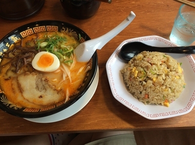 「げん氣ラーメン+替え玉+半チャーハン／￥730+10+300」@博多三氣 瑞穂店の写真