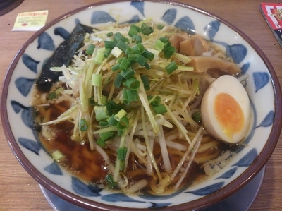 「こってりネギらーめん　（麺大盛り）　※１００円割引券」@三宝亭 松本高宮店の写真