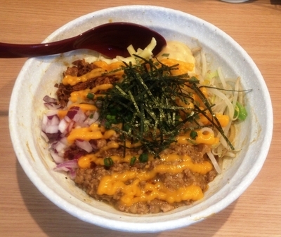 「みそまぜそば小 750円 + ジャンク好き 100円」@麺小屋 てちの写真