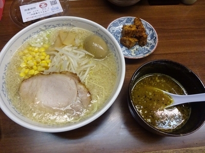「塩ラーメン玉子（期間限定肉そぼろカレー味）」@ラーメン一番の写真