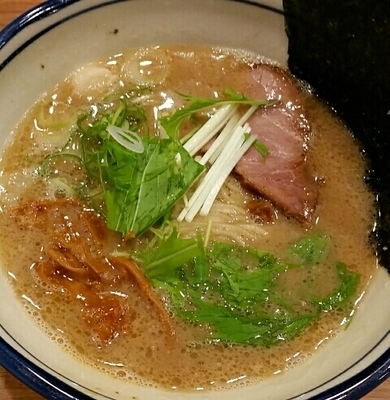 「一房ラーメン（醤油）700円」@らーめん 一房の写真