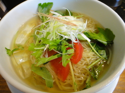 「【気まぐれ限定】和風アゴ節冷やし塩らーめん」@塩らーめん 千茶屋の写真