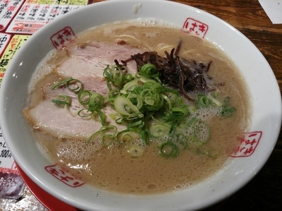 「本白味（長浜らー麺）　＋替玉」@きまぐれ八兵衛 安曇野本店の写真