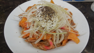 「冷やしチリトマト和えそば with カラムーチョ」@らーめん えんやの写真