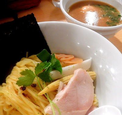 「味玉鶏つけ SOBA(1,100円）」@銀座 篝 銀座エチカ店の写真