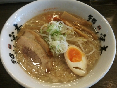 「背脂らーめん醤油」@背脂らーめん宮本の写真