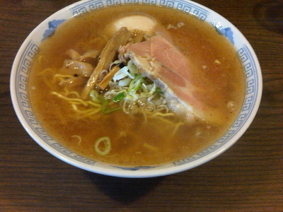 「塩ラーメン+味玉」@雷文の写真