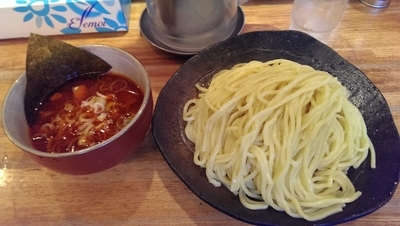 「辛つけ麺、特盛、辛さMAX」@つけ麺屋 やすべえ 下北沢店の写真