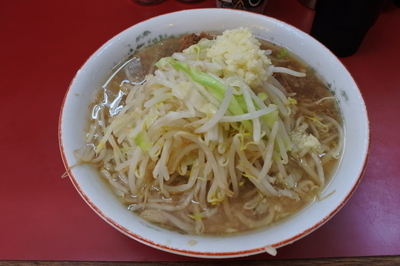 「小ラーメン(ヤサイニンニク)」@ラーメン二郎 京急川崎店の写真