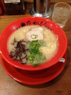「ラーメン2番釜」@博多豚骨たかくら 武蔵小杉店の写真