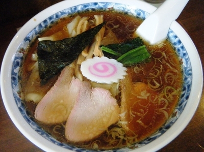 「ワンタンメン880円」@手打中華 彩華の写真