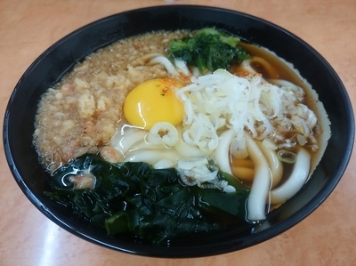 「朝得うどん(並盛)340円」@たかべん 0番線ホーム店の写真