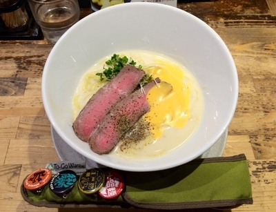 「なにわホワイト」@金久右衛門 道頓堀店の写真