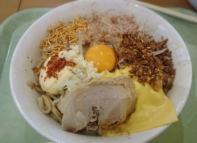 「まぜそば 倍増 980円」@ジャンクガレッジ イオンレイクタウンmori店の写真