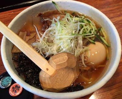 「山形発祥 冷やしラーメン＋味付玉子（￥750＋￥110）」@壱鵠堂 岡津店の写真