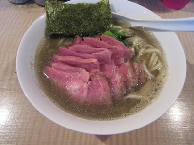 「塩煮干らーめん＋チャーシュー（７５０＋３００＝１０５０円）」@菜の写真