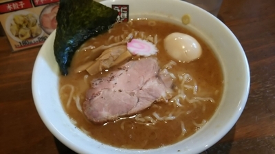 「味玉煮干しらーめん(大盛り)」@煮干しらーめん 玉五郎 くずはモール店の写真