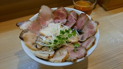 「熟成塩鶏そば(大盛り、チャーシュー増し)」@麺処 鶏谷の写真