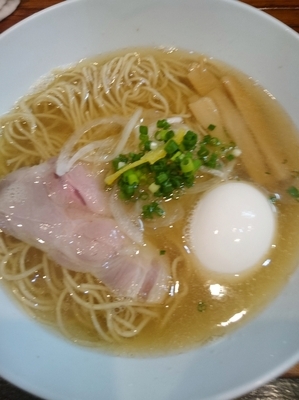 「鯵煮干味玉(850円)」@町田汁場 しおらーめん進化 町田駅前店の写真