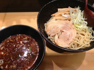 「黒琥つけ麺」@麺屋 黒琥 〜KUROKO〜 本八幡店の写真