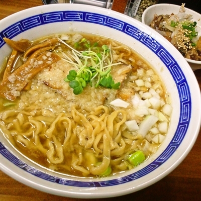 「背脂かつおラーメン」@らーめん かつお拳の写真