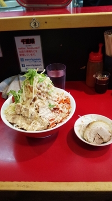 「冷やし中華800円＋豚1枚90円」@千里眼の写真