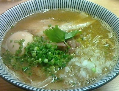「ラム煮干中華そば（味玉のせ）」@自家製麺 MENSHO TOKYOの写真