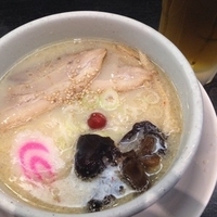 塩ラーメン ¥780 生ビール中 ¥450