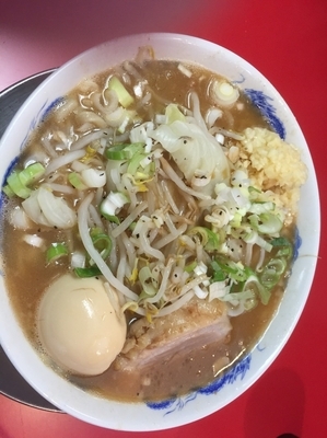 「ラーメンニンニクネギ味玉」@ジャンプの写真
